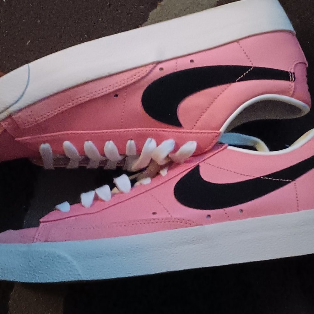 Ladies Nike low